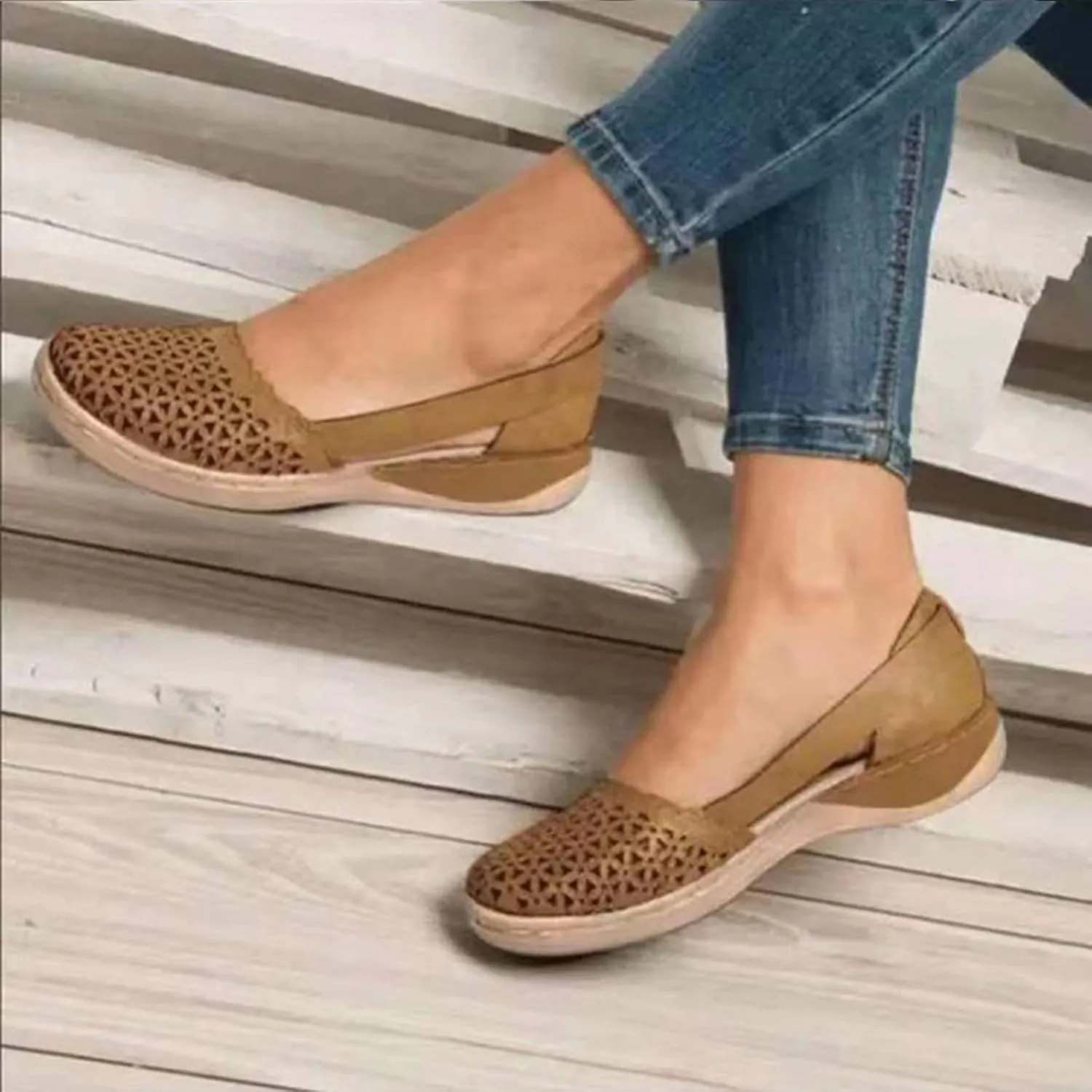 Eduavar Sandals for Women 2023, Summer Sandals for Women 2023 Mule Hollow Out Slip On Shoes Orthotic Wedge Sandals