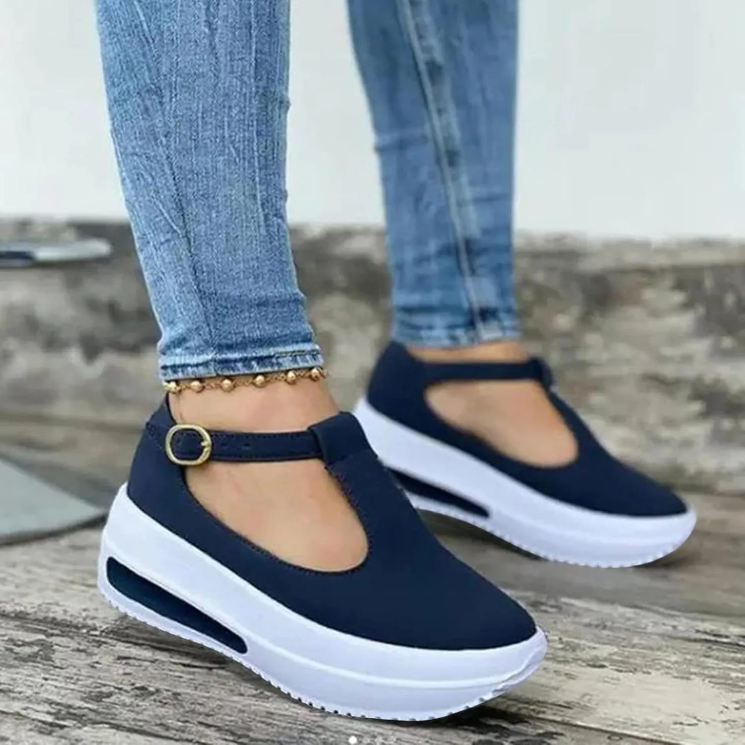 Eduavar Sandals for Women Casual, Sandals Women Summer Beach Sandals Black Sandals Flat Slippers Ring Toe Sandals