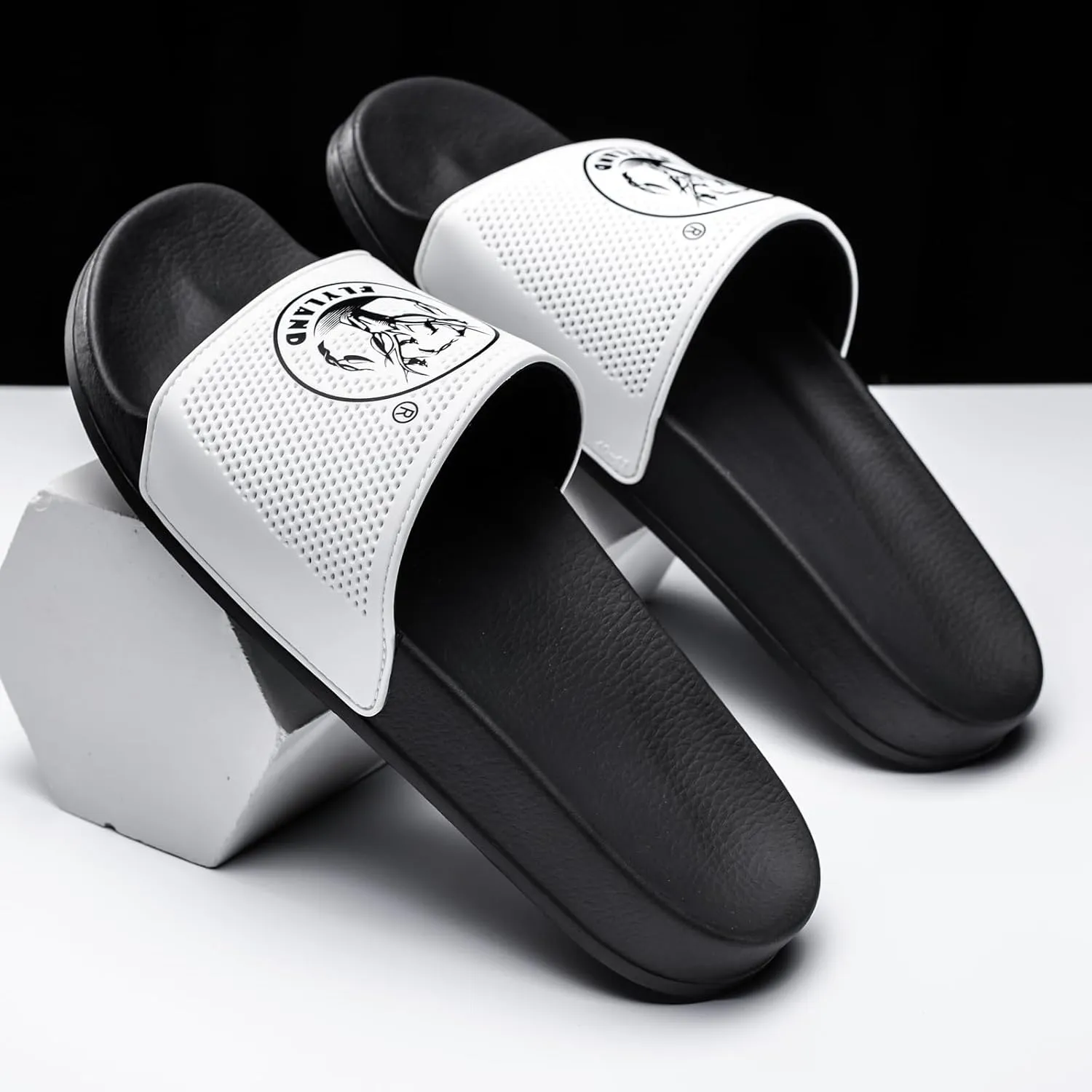 FLYLAND Men's Open Toe Slide Sandals Non-Slip Flat Slippers Outdoor Soft Comfort Fit & Arch Support