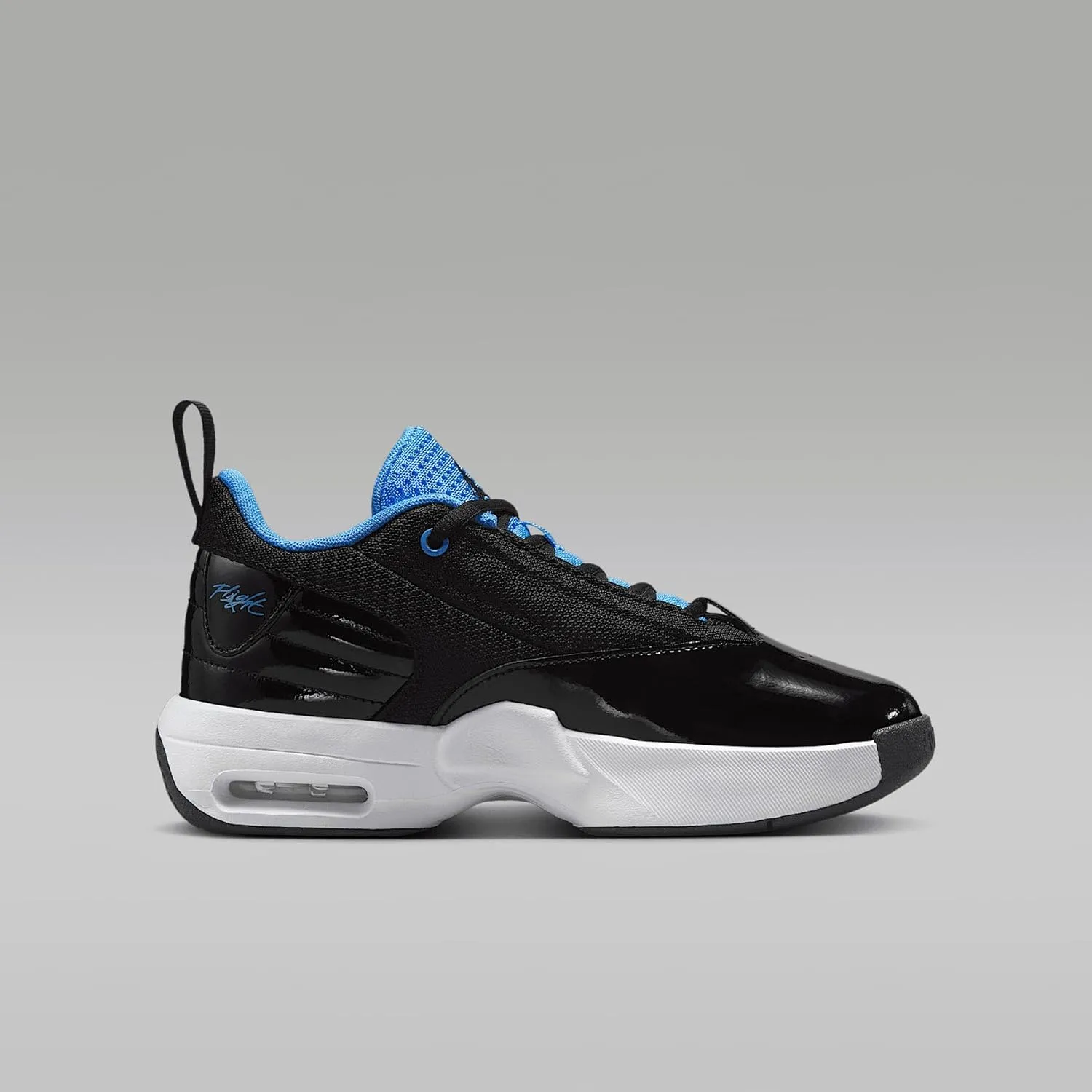 Jordan Max Aura 6 Big Kids' Shoes (FQ8297-004, Black/University Blue/White/Black)