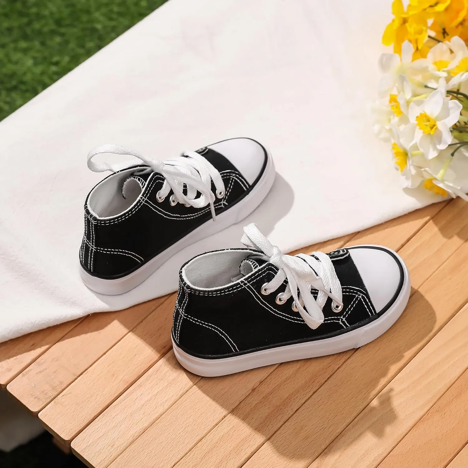 Kids Canvas Shoes Boys Girls High Top Canvas Slip On Sneakers