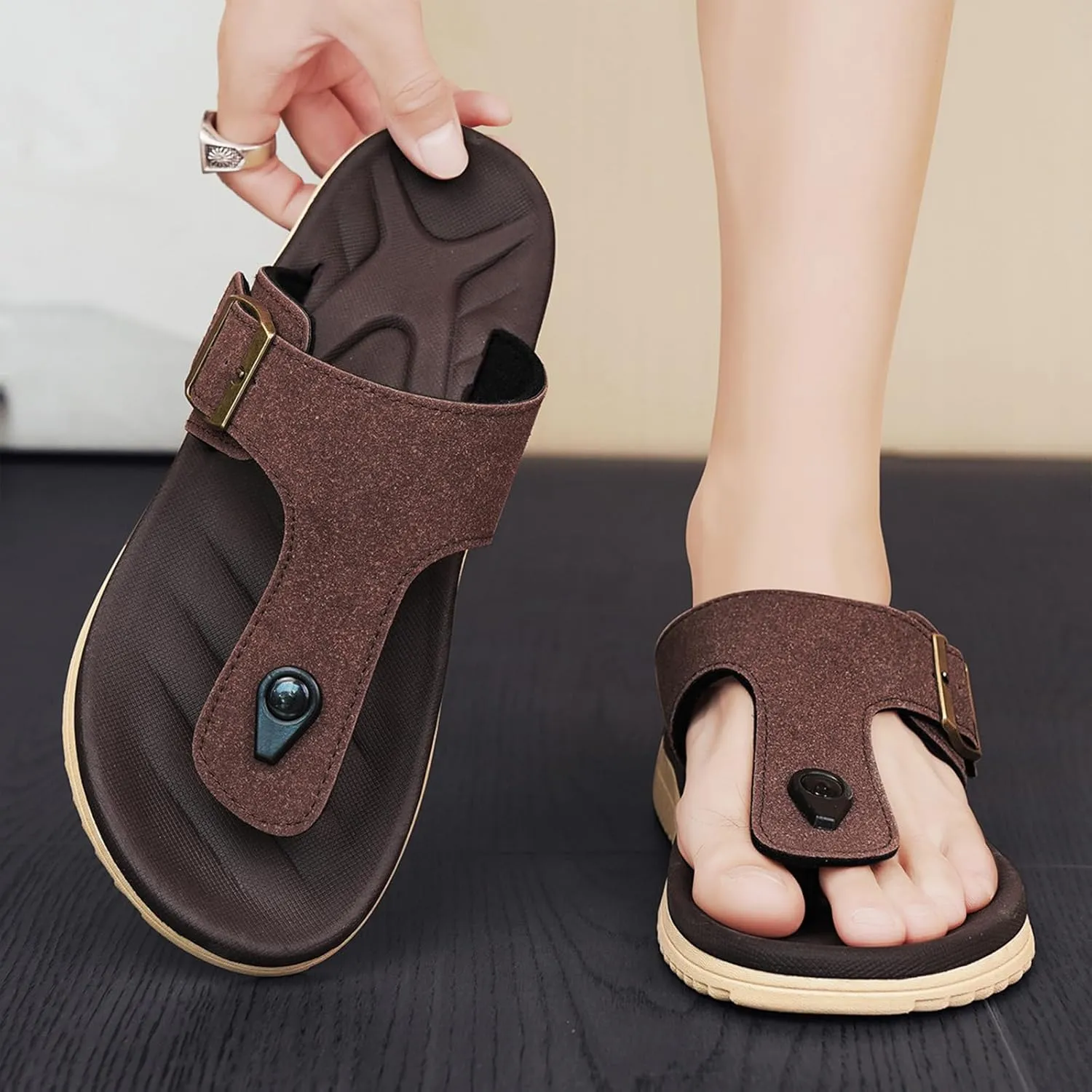 Mens Flip Flops Arch Support Sandals with Adjustable Buckle Straps Thick Athletic Cushion Sport Slides for Man Non-Slip Mens Beach Slipper Lightweight & Soft Comfort Fit