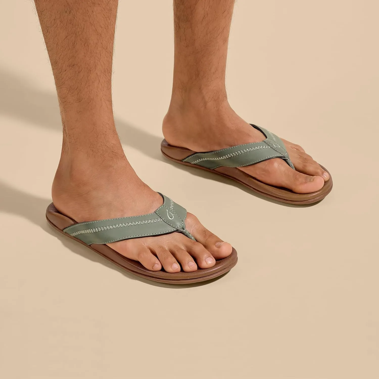 OLUKAI Hiapo Men's Beach Sandals, Full-Grain Leather Flip-Flop Slides, Compression Molded Footbed & Comfort Fit, Enhanced Grip Soles