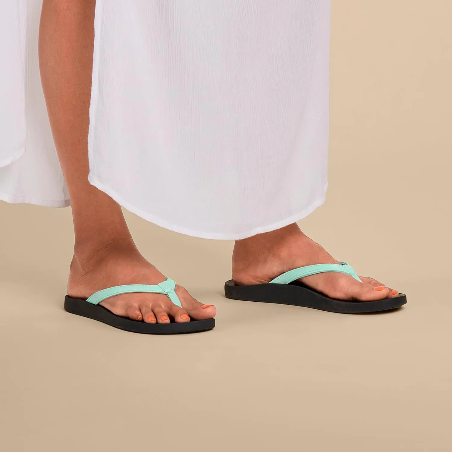 OLUKAI Puawe Women's Beach Sandal, Water-Friendly Flip-Flop Slides, All-Day Wear & Ultra-Soft Comfort Fit