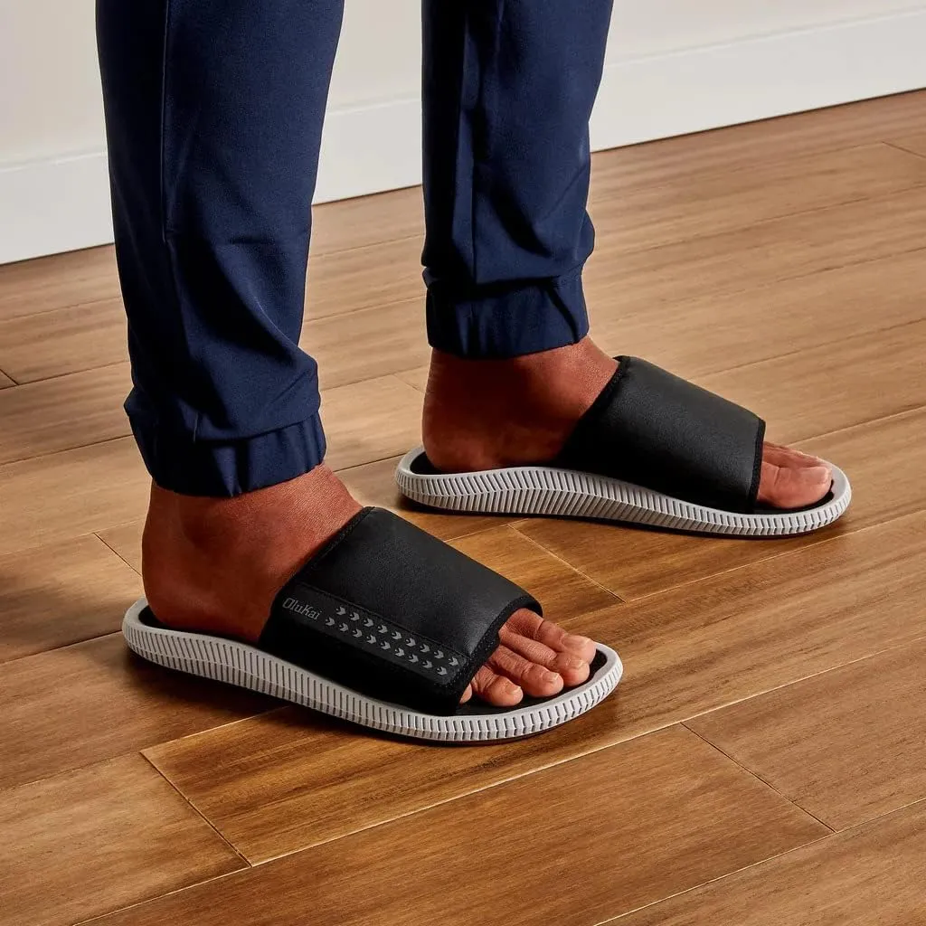 OLUKAI Ulele Olu Men's Slide Sandals, Water Resistant Beach Shoes, Fully Adjustable & Comfort Fit, Wet Grip Rubber Soles