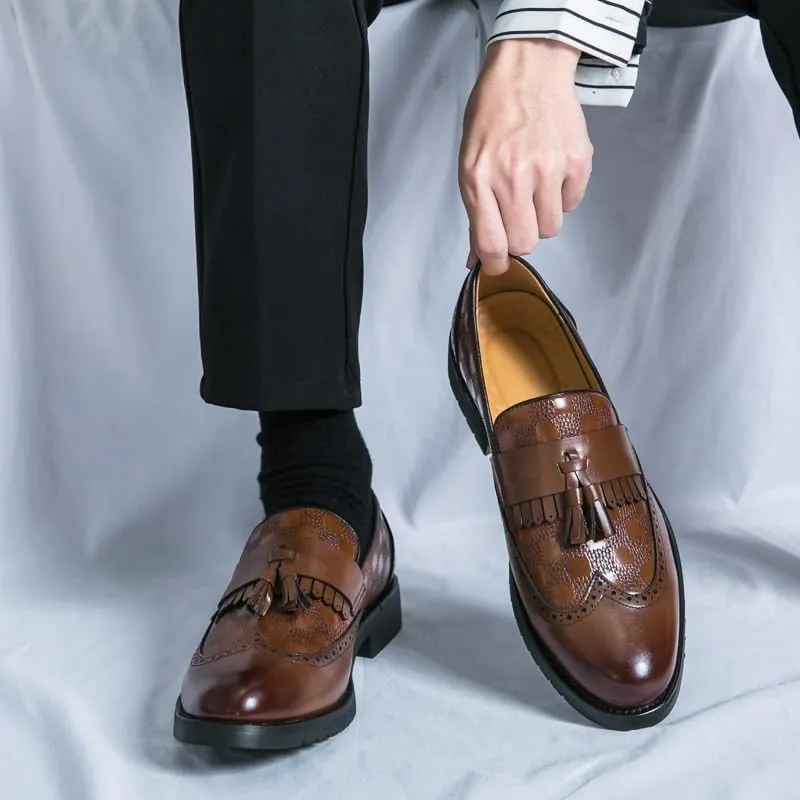 Oxford Shoes for Men Mens British Formal Dress Shoes for Male Coiffeur Tassel Formal Loafers Classic Wedding Party Footwear Slip on