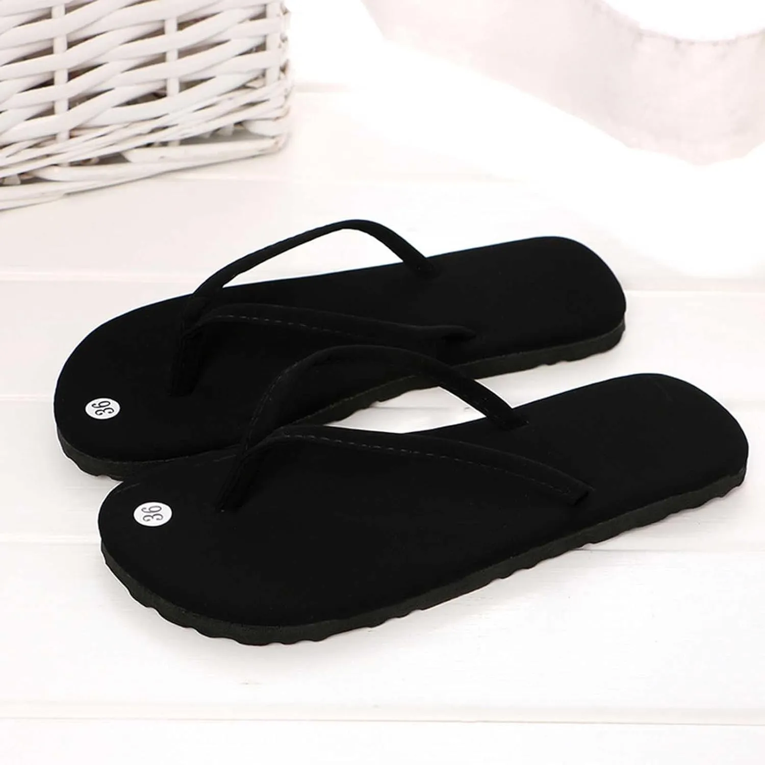 Women Summer Flat Flip-flops Sole Anti Slip Clip Toe Beach Sandals Lightweight Outdoor Casual Herringbone Slippers