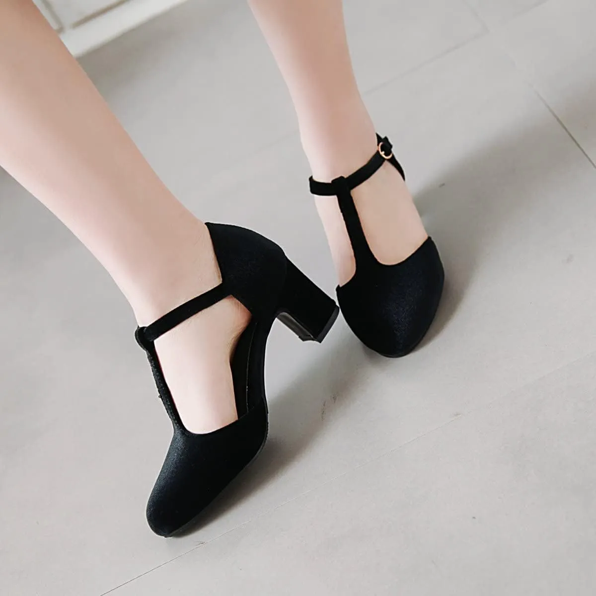 Womens T Strap Heels Velvet Block High Chunky Heels Black Green Closed Toe Dress Shoes Ankle Strap Pumps